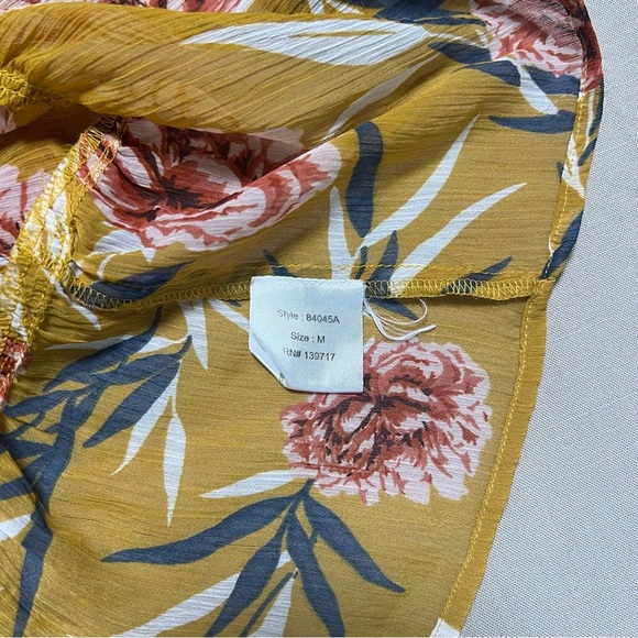 Crosstree Lane Mustard Floral Print Sheer Tunic Blouse Women’s Medium - Picture 6 of 13
